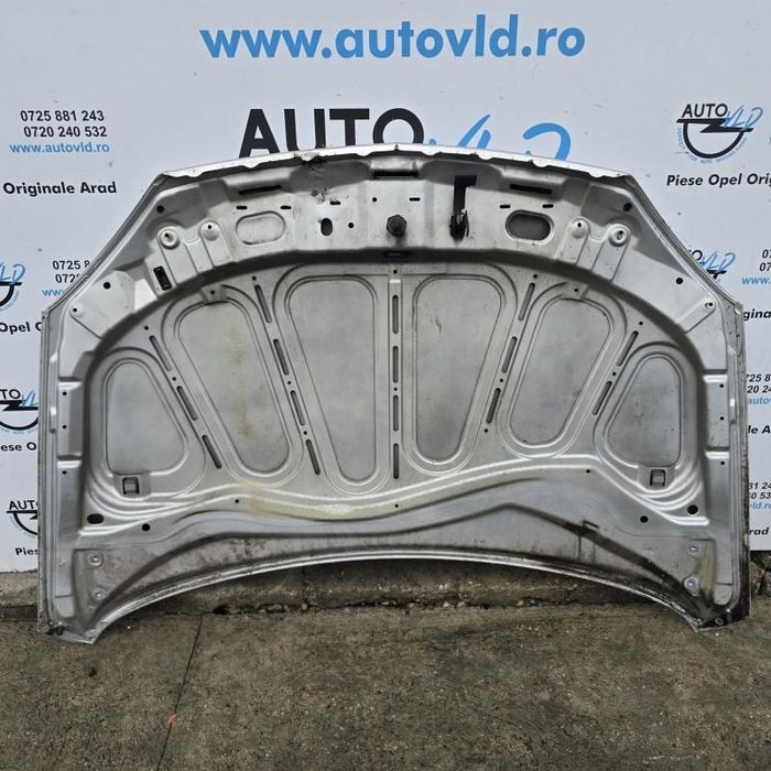 Capota motor Opel Corsa C