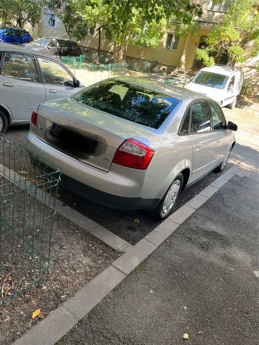 Audi A4, 2001, culoare gri