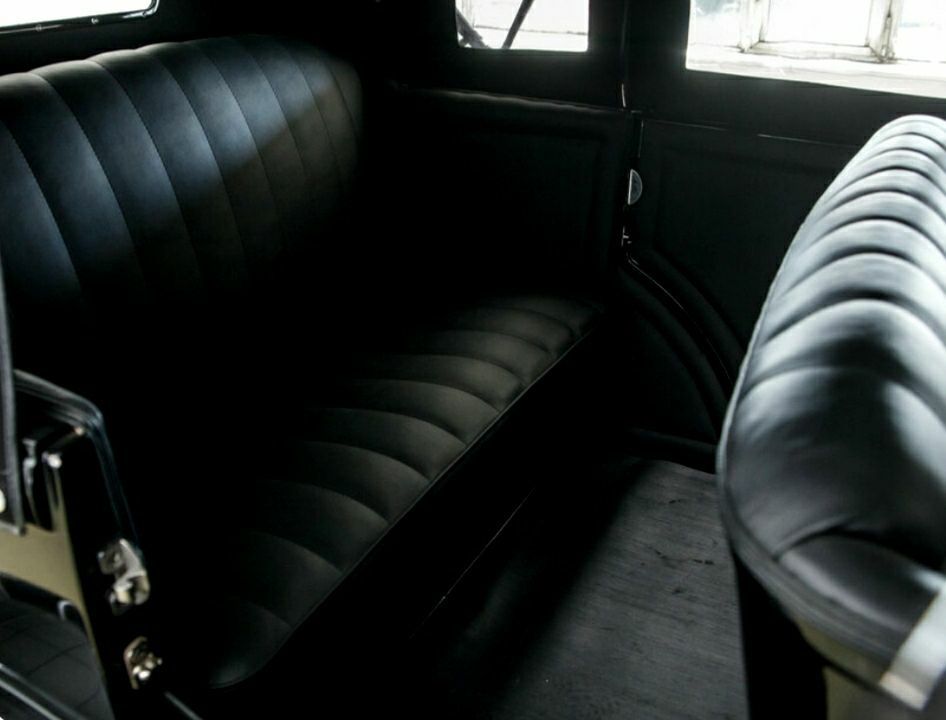 Первий ЛУХКАВООЙ советский автомобиль ГАЗ А 1935 год.