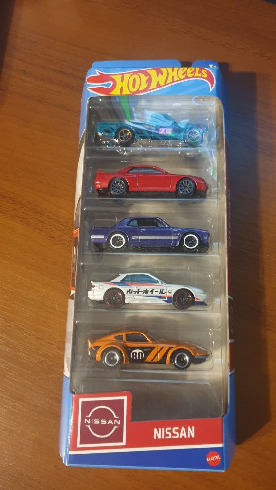 Hot wheels pack 5