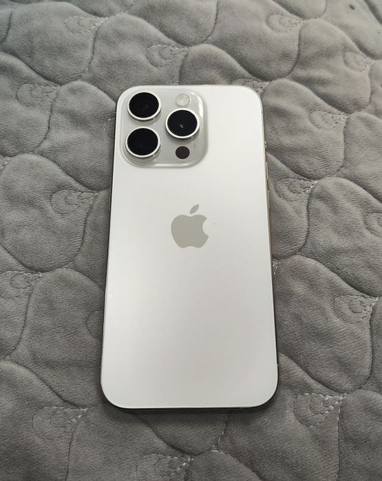 Продаю iPhone 15 Pro 256 ГБ | White Titanium