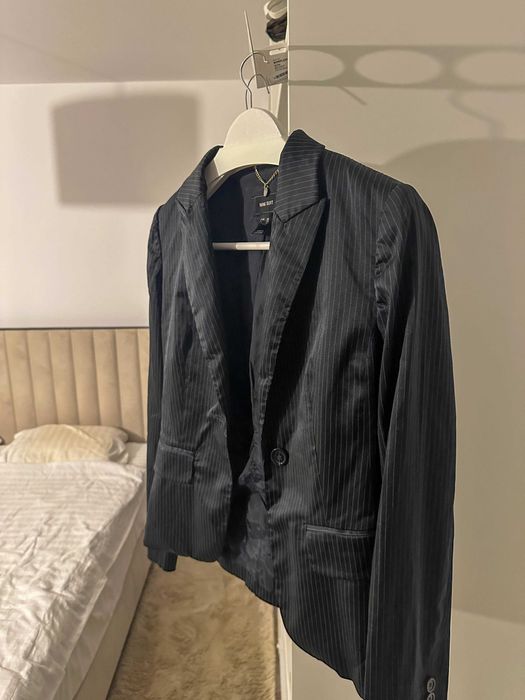 Sacou damă MNG, nou, mărime S (36/8), elegant office, negru cu dungi
