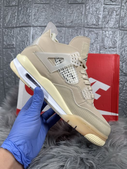 Air Jordan 4 Sail