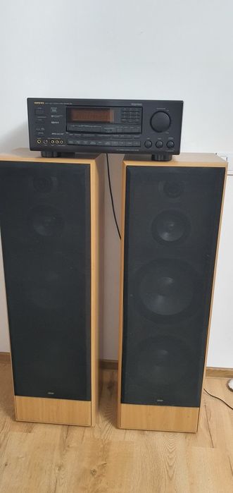 Linie Audio Onkyo și Boxe Eltax