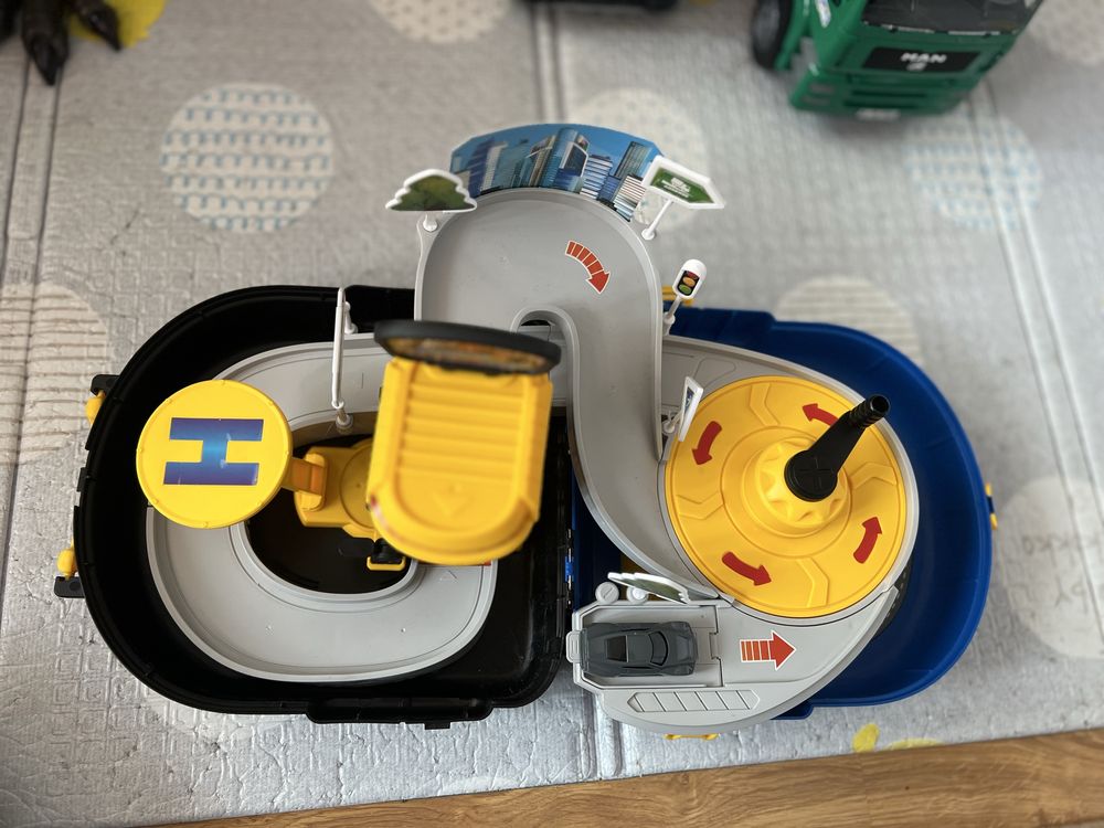 Писти  Hot Wheels