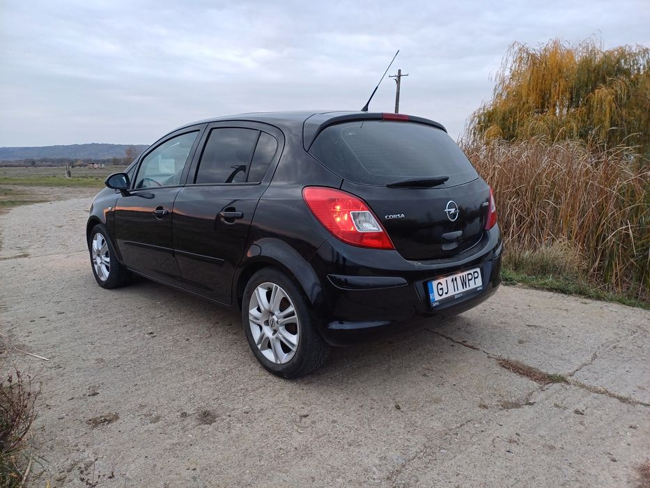 Opel Corsa D 1.3 diesel, proprietar de 5 ani