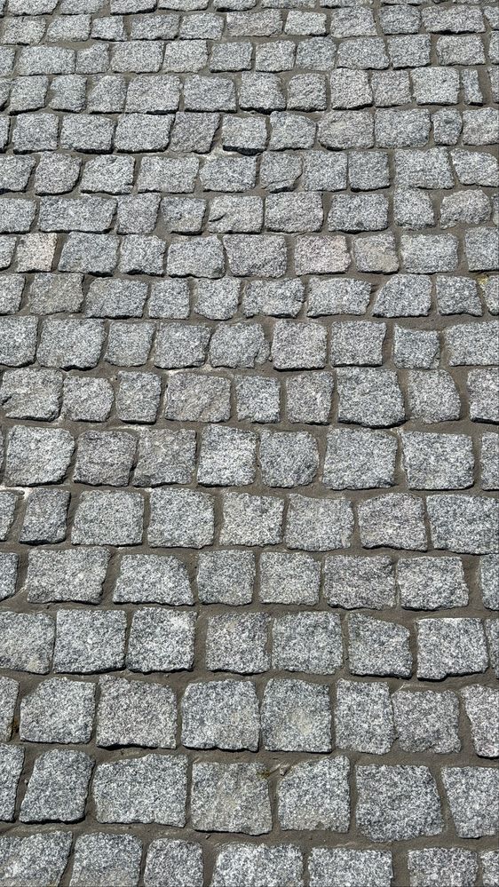 Bruchatka. Nero Buhara granit