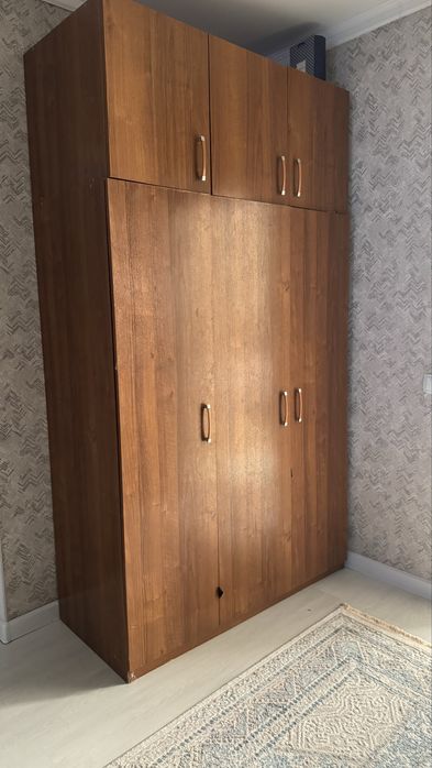 Продам шкаф для одежды