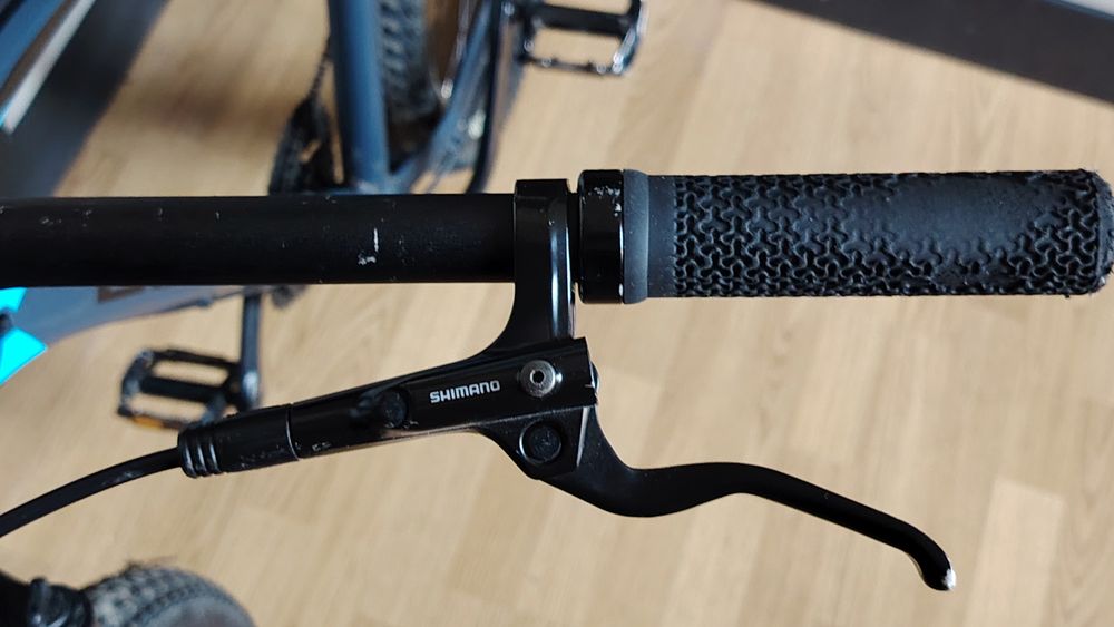 Vând MTB Devron Riddle 27.5