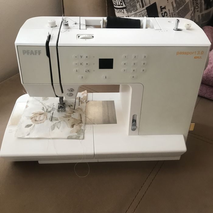 Шевна машина Pfaff passport 3.0