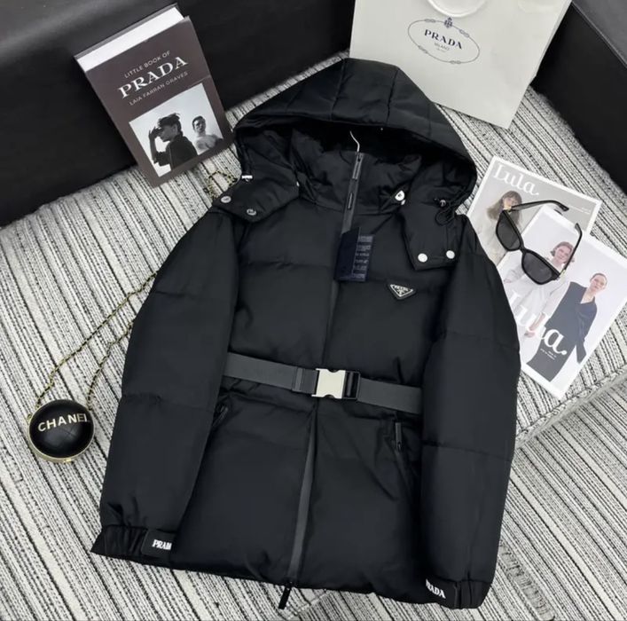 Зимняя куртка Prada