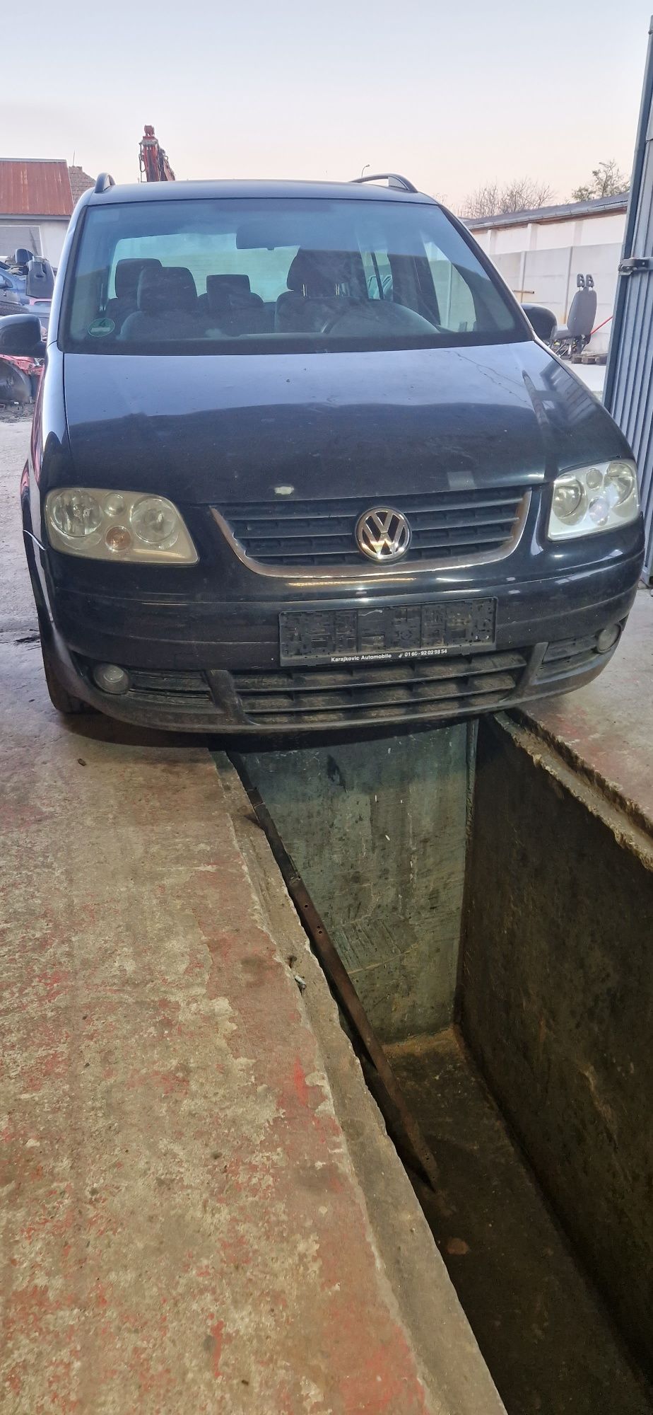 Bara fata vw touran