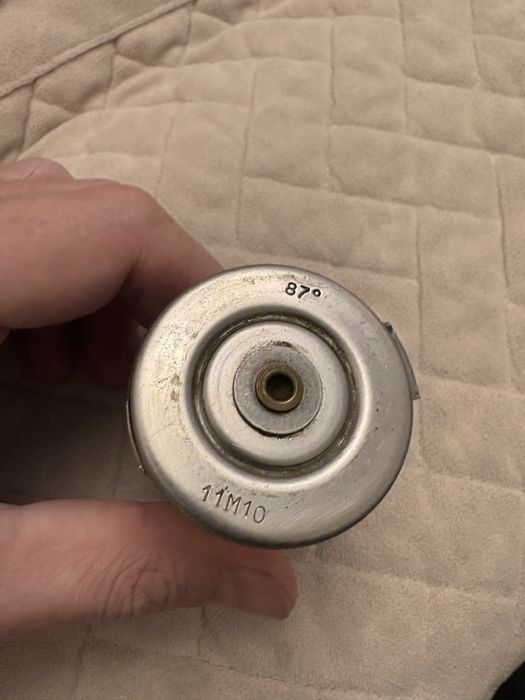 Термостат с корпусом 87 C