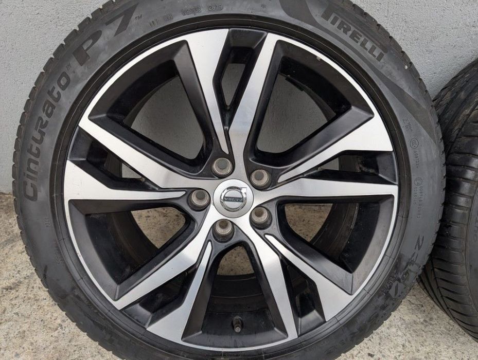 Janta 5 spite 18" Volvo S60 V60 S90 V90 XC60 XC40 anvelope 235/45R18 Pirelli 31471482