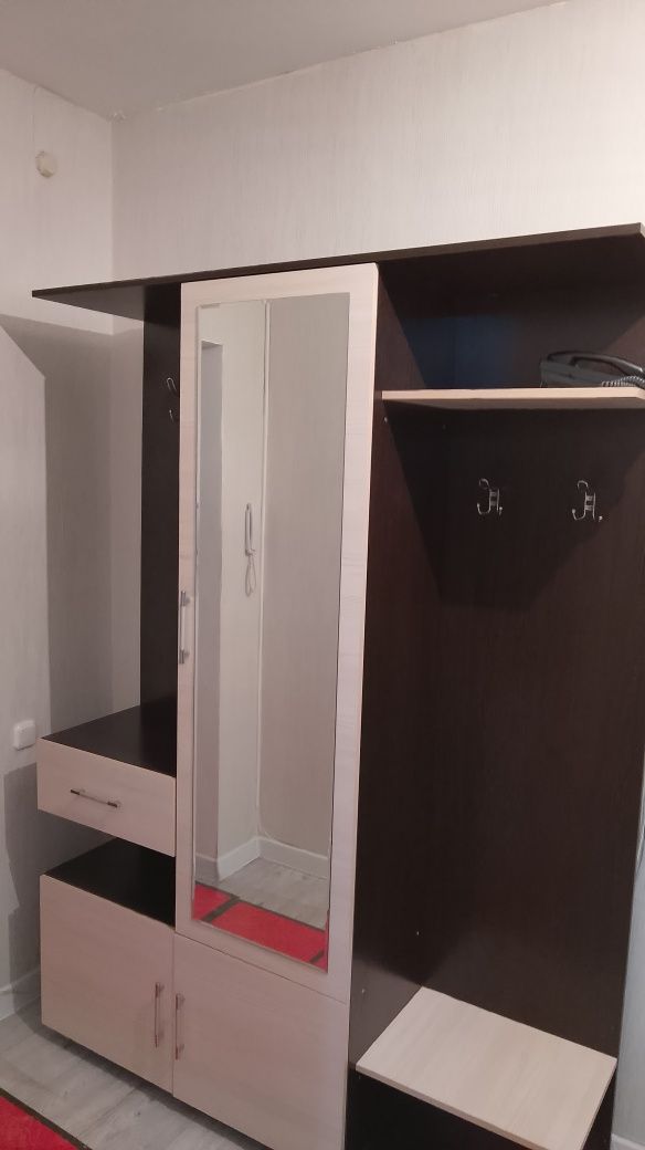 Срочно продам ПРИХОЖЕ