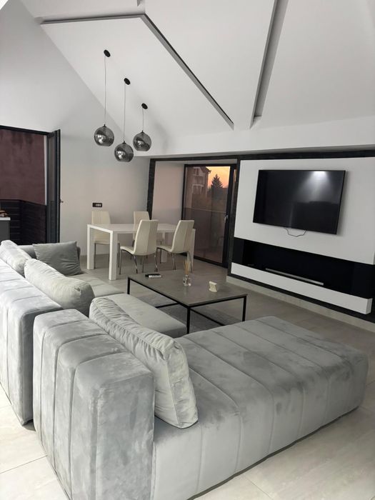 Inchiriez apartament 4camere arad