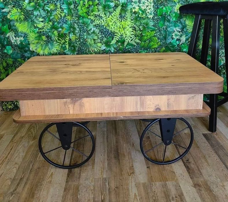 Холна маса за шах. Нова в кутия