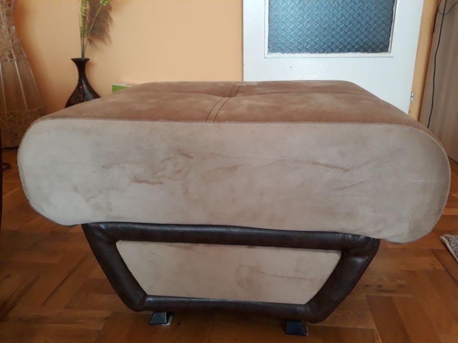 Разтегателен диван