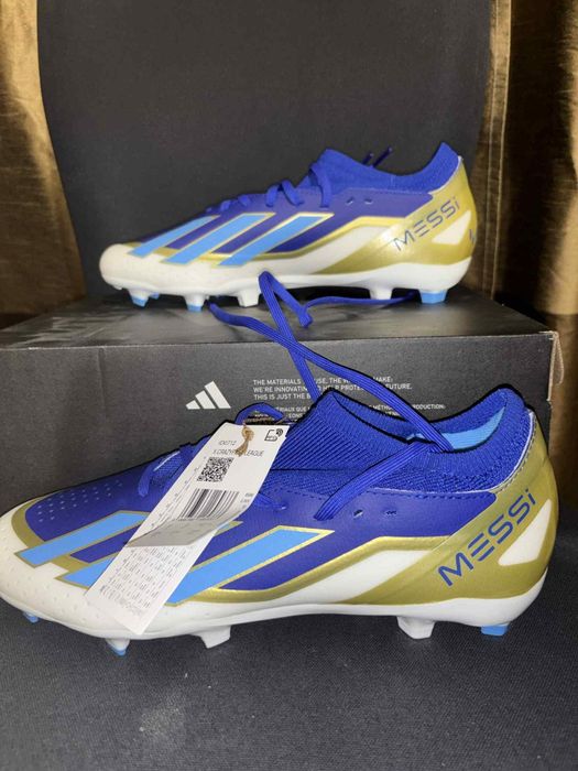 НОВИ Футболни обувки Adidas X