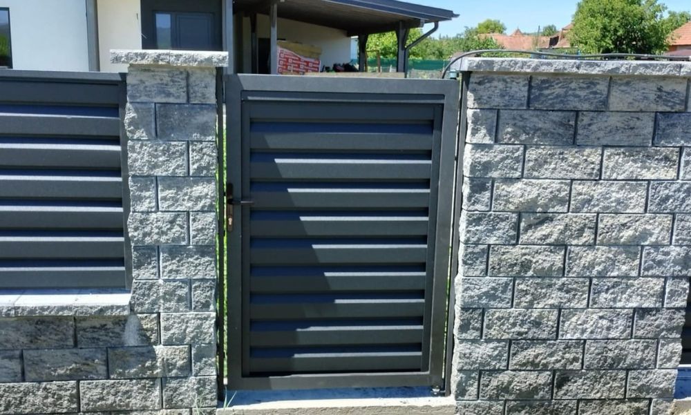 Garduri metalice Model Click Porti auto/pietonale