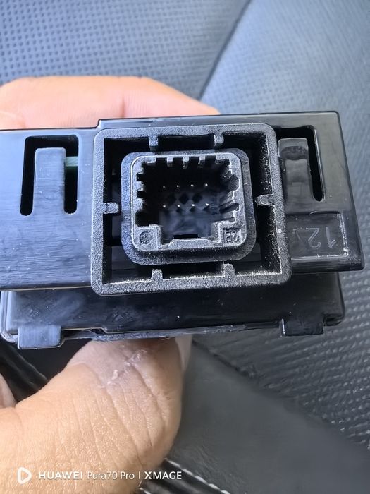 Buton frana de mana Renault Laguna 3 363210001R