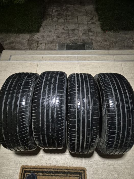 Anvelope Vara PASSAT 215/60/16 2025