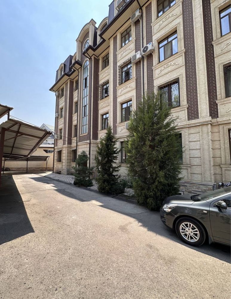 1-комнатная, 35м², 1/5, Чайхана Салом, закрытый двор