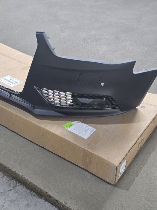 Bara fata audi a4 b8