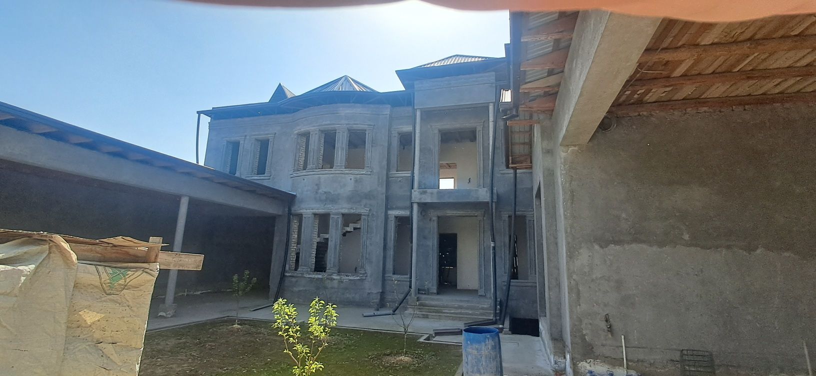 Yengi 16yilli, Bunyodkor mahallasi, 5sotix yengi uchaska sotiladi