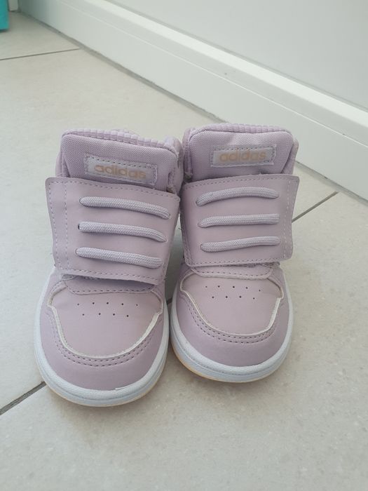 Adidasi fete / copii
