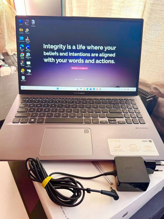 Laptop Asus Vivobook Super Slim i7 Gen 10 / 16 Gb Ram / 512 Gb/Licență
