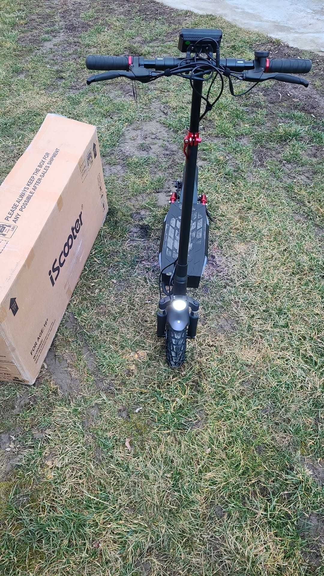Trotineta Iscooter   noua , motor 800w , baterie 45km , viteza 40 km/h