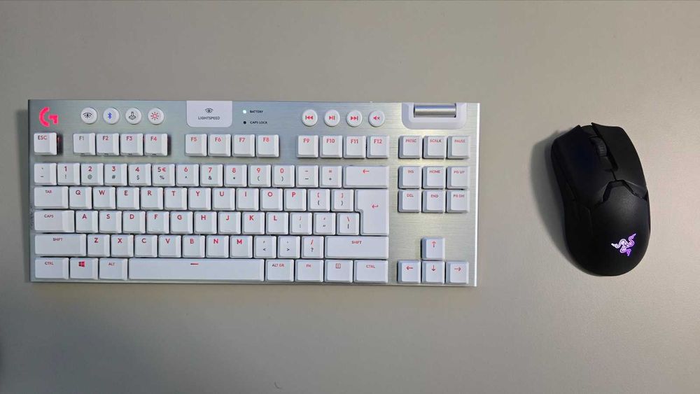 Компютър I9-13900к с доста периферия