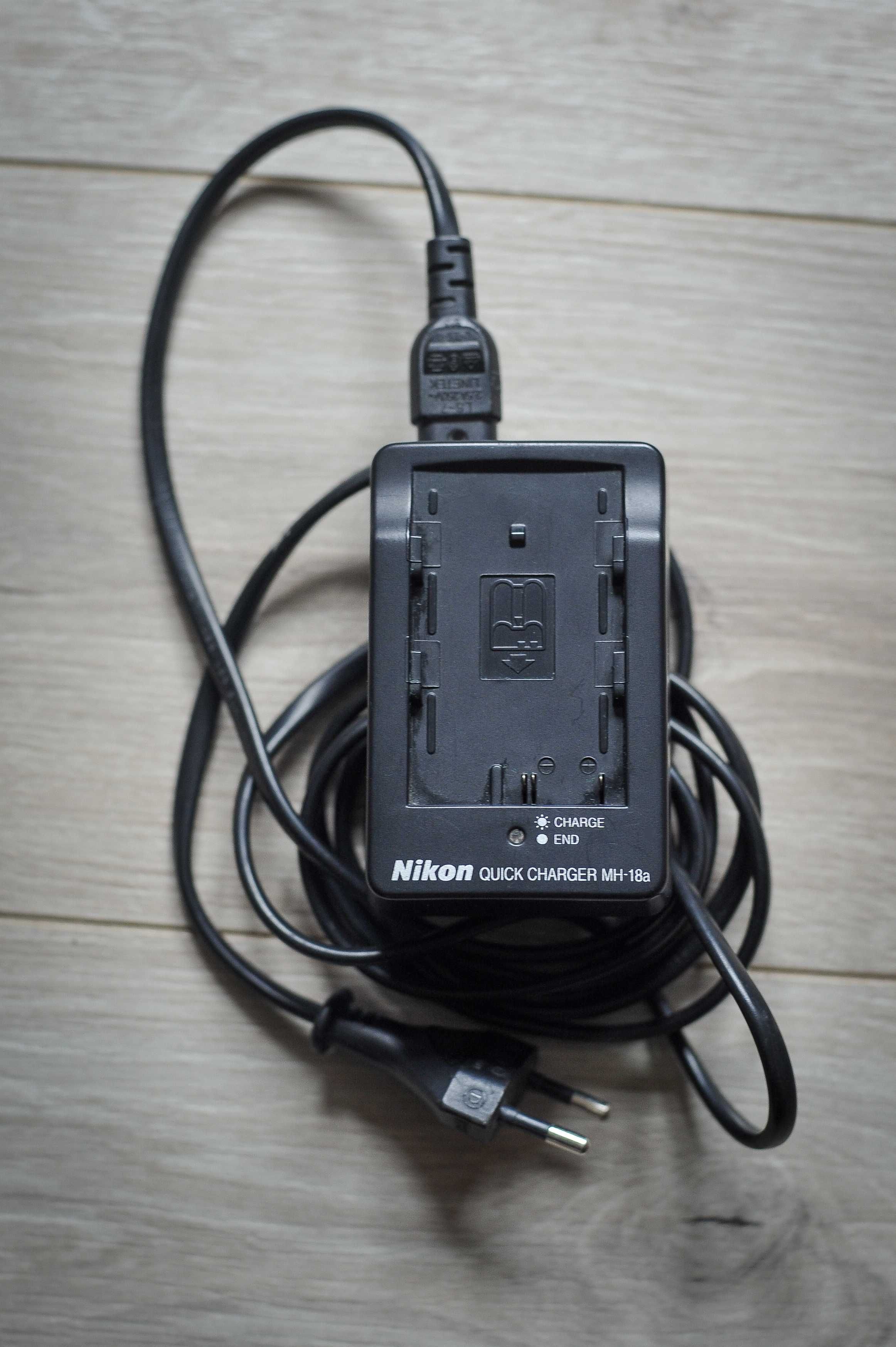Incărcător original Nikon – compatibil D700 și modele similare