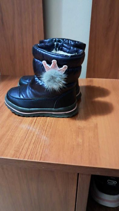 Детски сладки ботушки