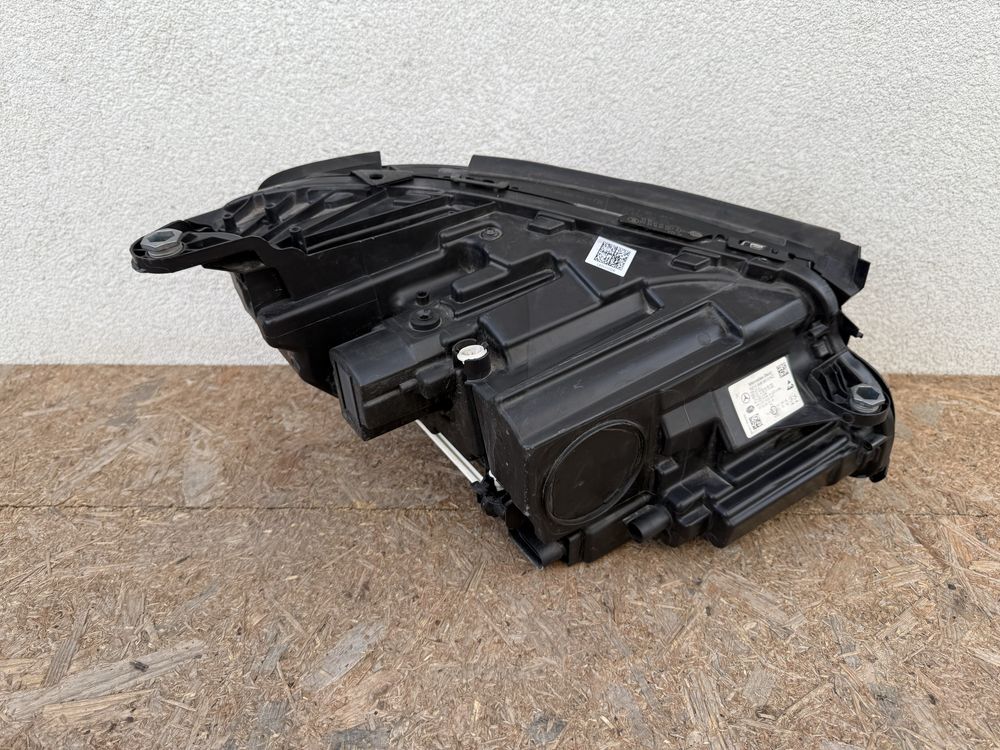 Far stanga Mercedes E Class W213 LED High Performance Original Europa