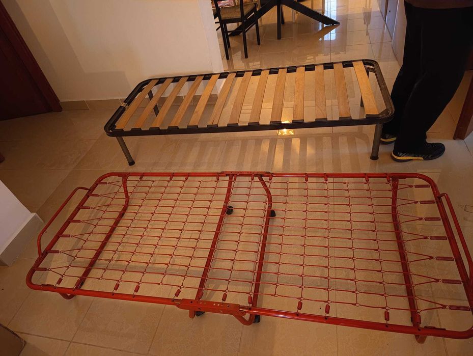 Pat din lemn de cires, saltea 200x80, somiera