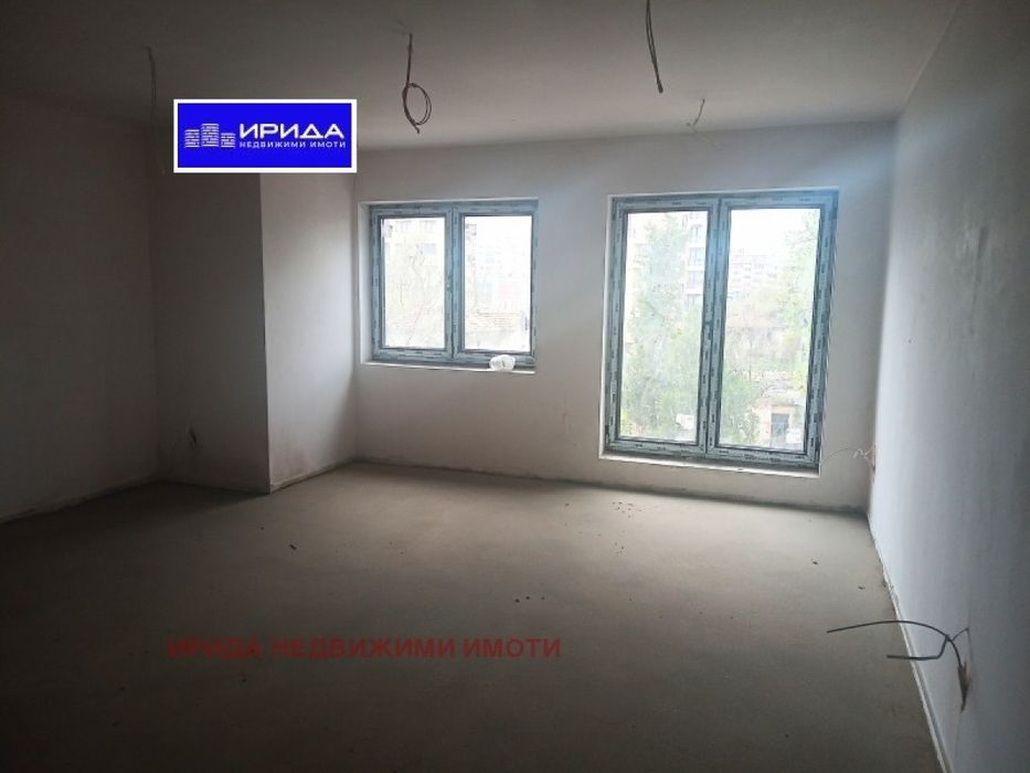 Тристаен апартамент в Борово с АКТ 15!