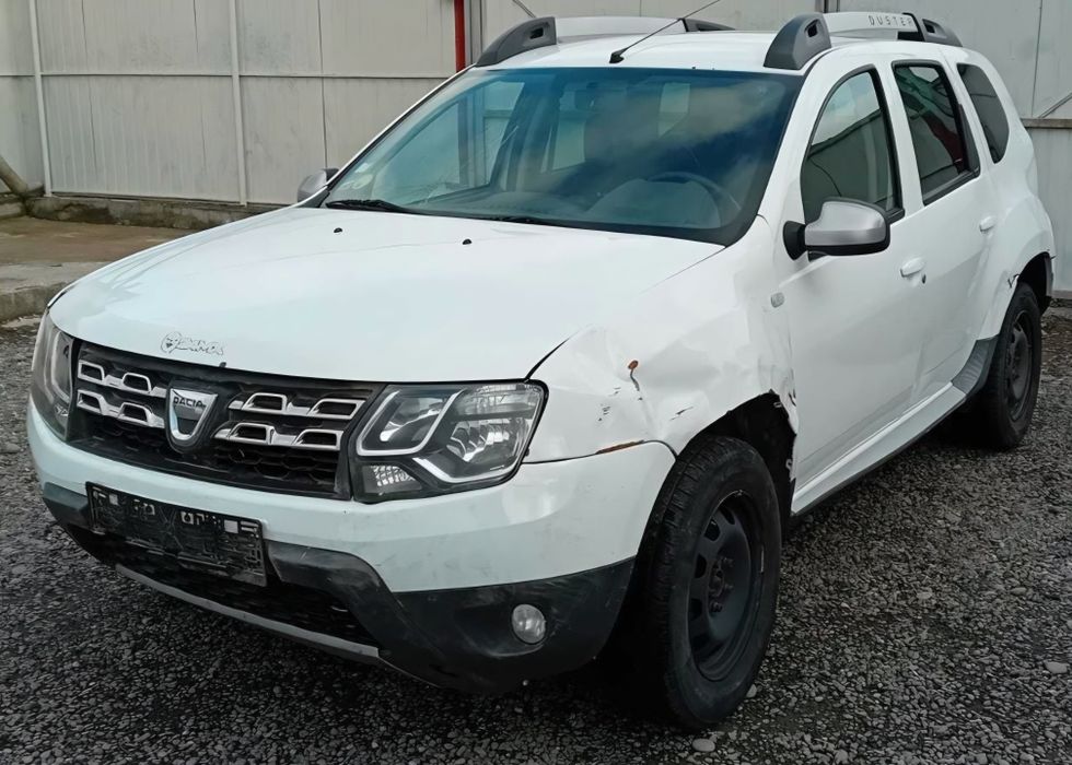 Dacia Duster 4x4 Avariat Diesel euro 5 Navigatie