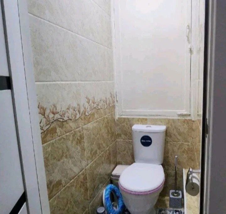 Yakkasaroy tumani Oybek metrosi yaqinida 2 xonali kvartira ijaraga