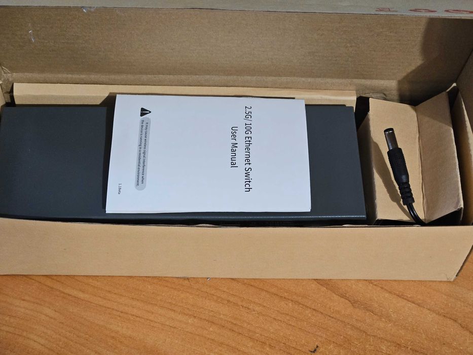 Ethernet LAN Switch Суич 8x2.5Gbit + 2x10G SFP+