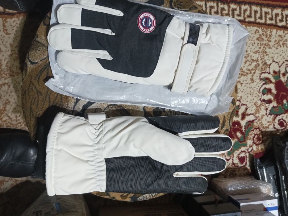 Перчатки сенсорные  зимние мотоцикл