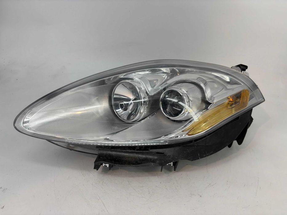 Far stanga/dreapta Fiat Bravo 2 an 2008