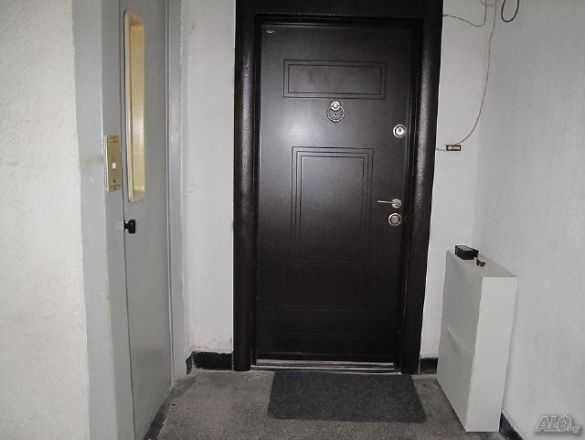 Дава се под наем Тристаен апартамент в Бургас, Славейков - 80 кв.м за 220 € - Снимка #10