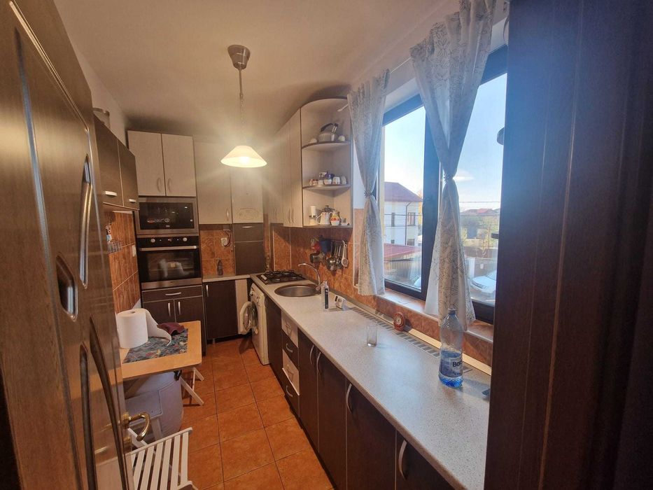 Apartament 2 camere,mobilat,utilat complet, loc parcare inclus