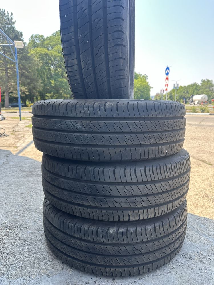 215/65/16с -Goodyear