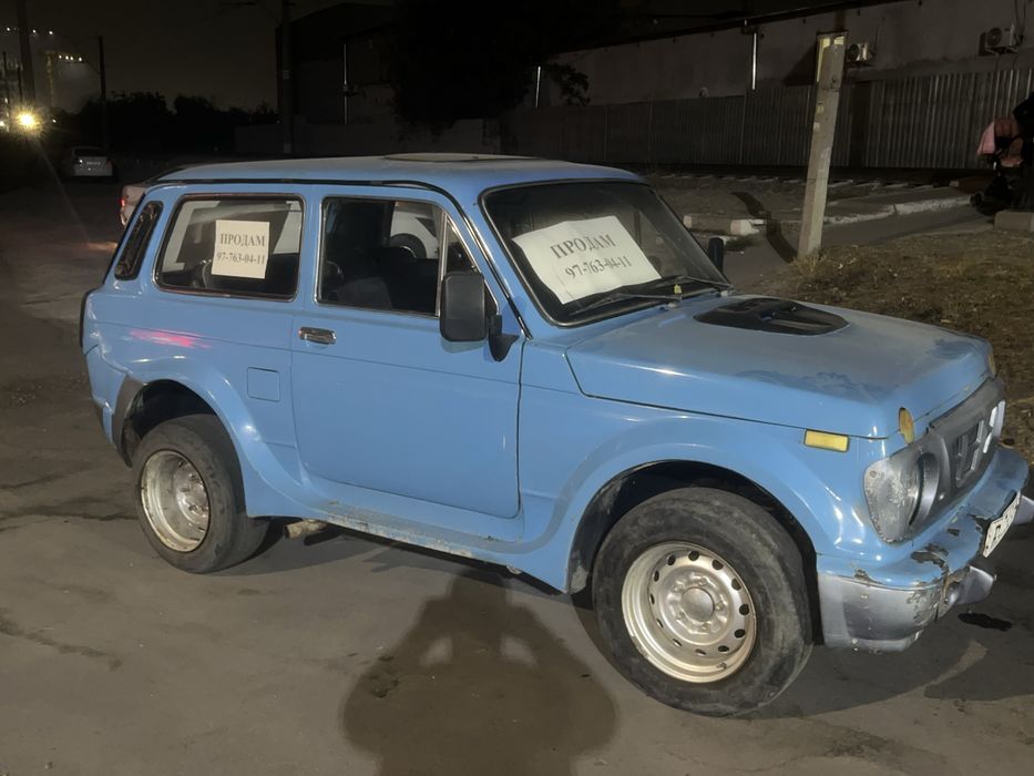 Продается автомобиль Niva с газом и с гидравликой руля
