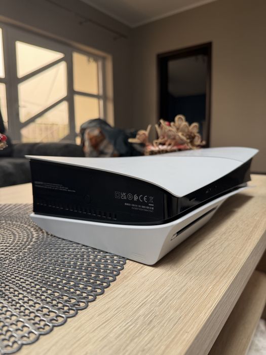 Vand ps5 cu gta 5 si fifa24