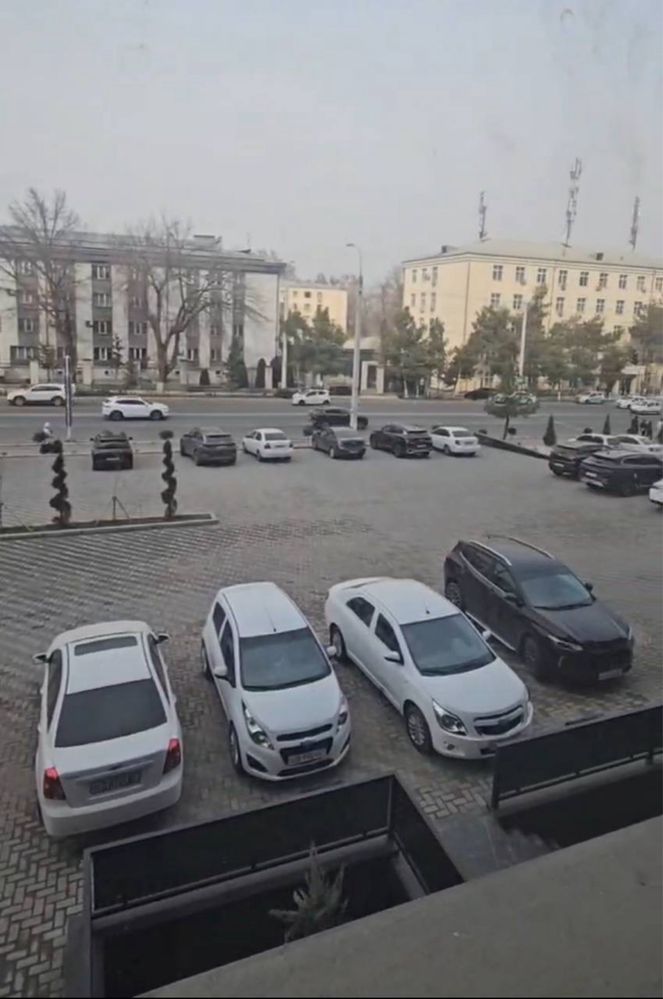 Срочно сотилади Шайхонтохур район под офис еки магазин