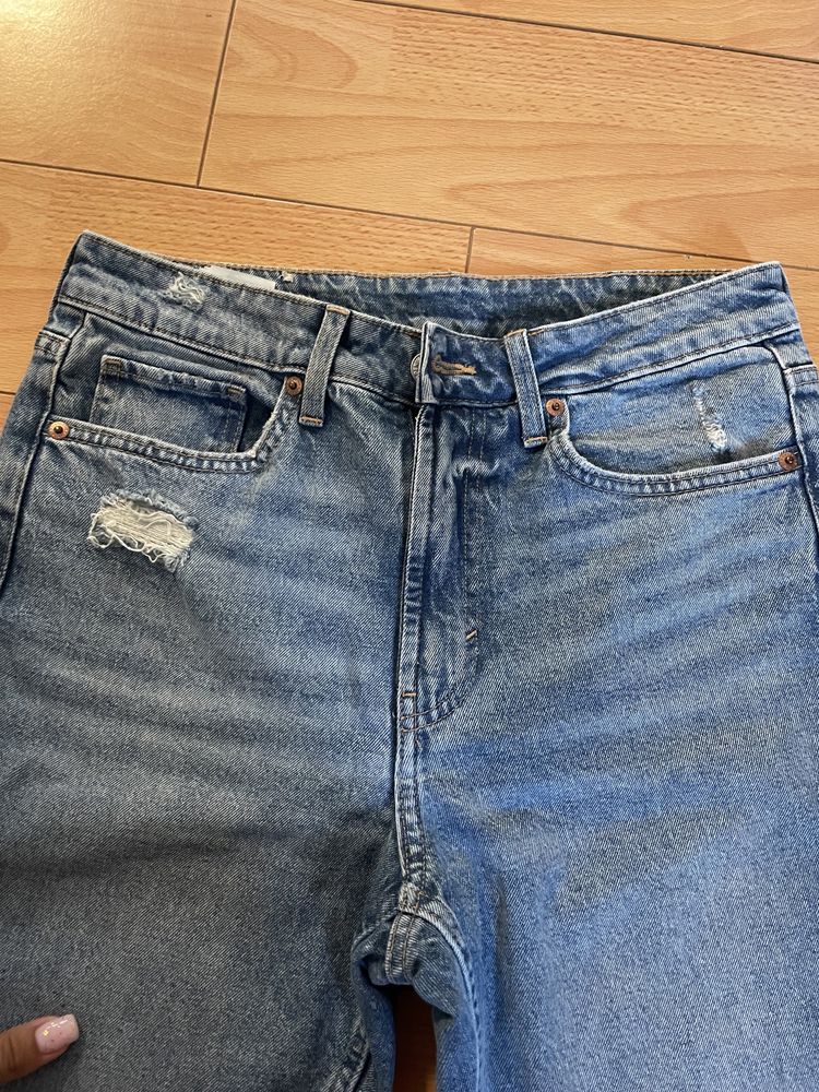 Jeans H&M mărime 36, lungime glezna